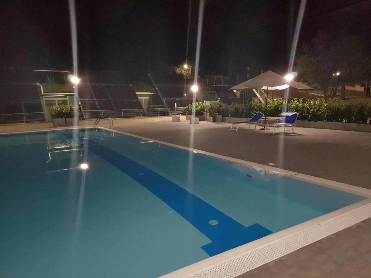 Casa Per Ferie San Juan De Avila روما المظهر الخارجي الصورة